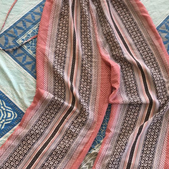 Fire LA - Patterned Summer Pants Suit - Women - Size Small - Picture 5 of 6